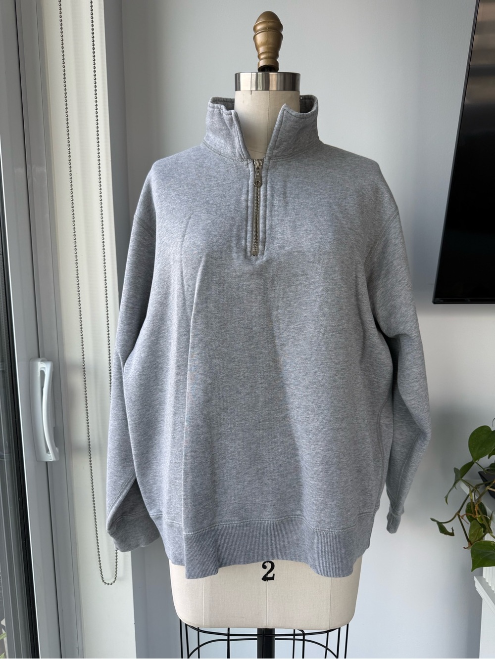 Redwood Classics Heritage Collection Made in Canada Grey Quarter Zip Sweatshirt